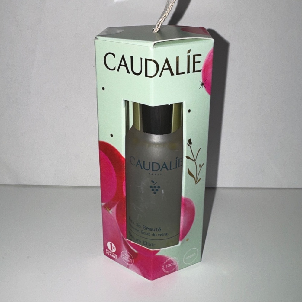 Caudalie mini skincare bundle - Picture 2 of 5